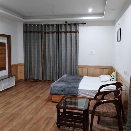 Mathan View Homestay - 3Min Drive To Kullu-Manali Airport Shamshi Exteriör bild