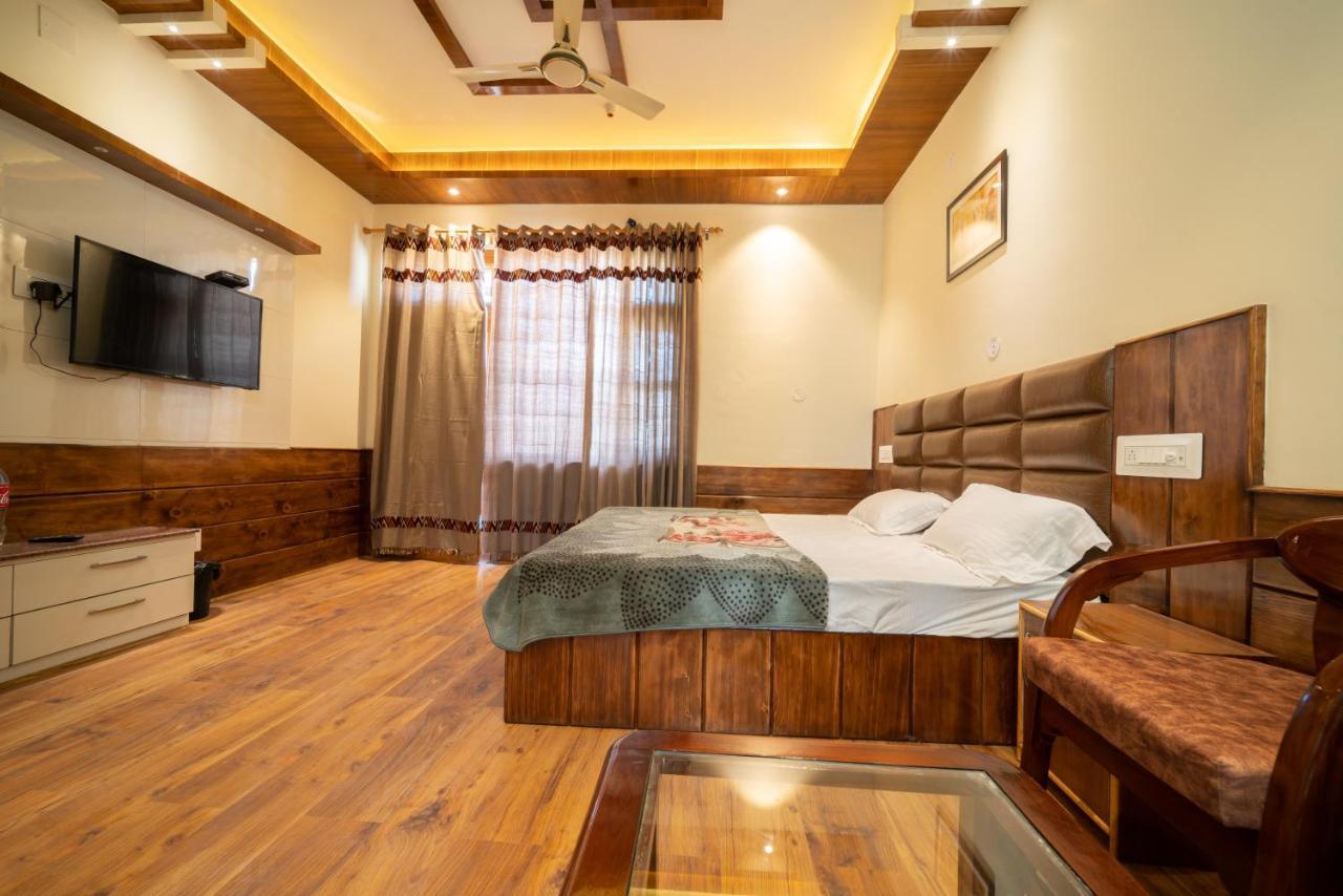 Mathan View Homestay - 3Min Drive To Kullu-Manali Airport Shamshi Exteriör bild