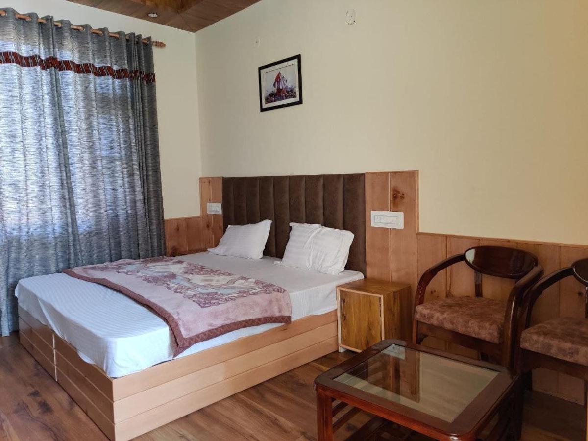 Mathan View Homestay - 3Min Drive To Kullu-Manali Airport Shamshi Exteriör bild